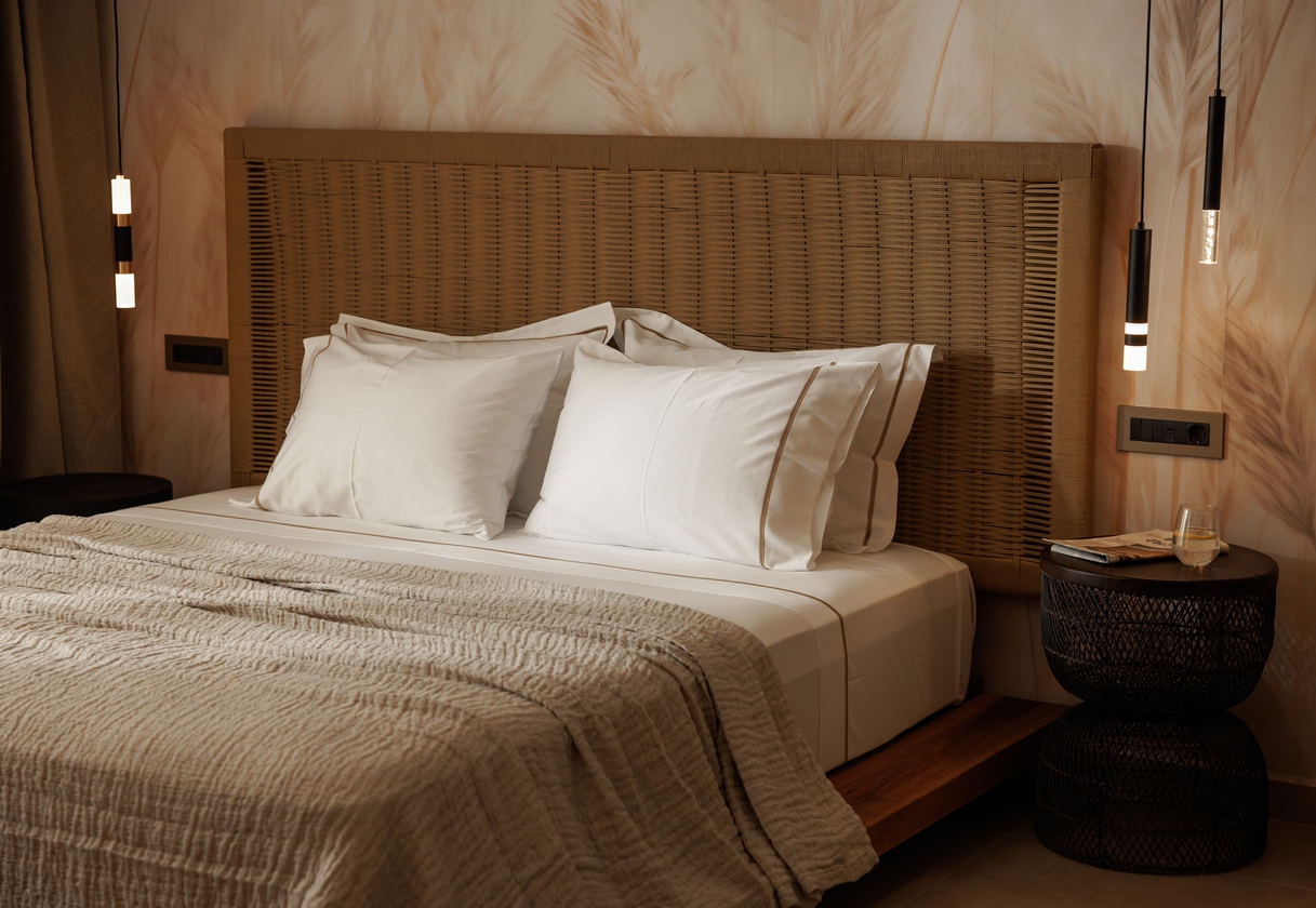 Emiliano bed