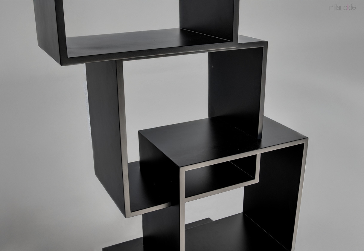 Callisto bookcase