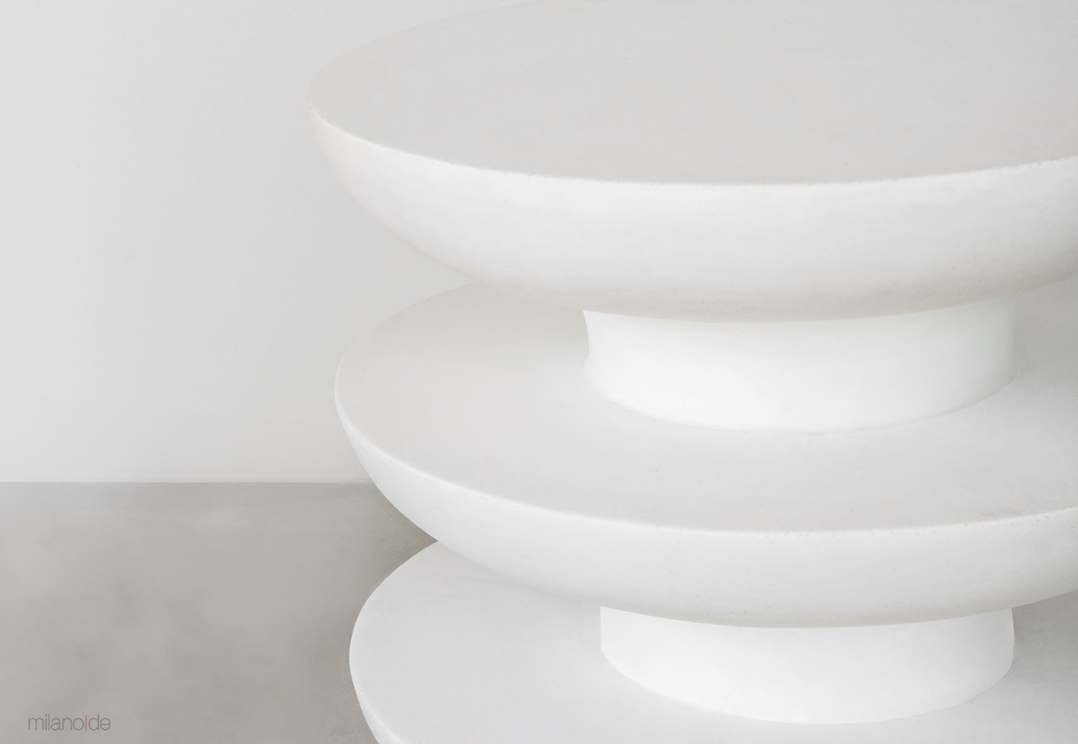 Astral sidetable