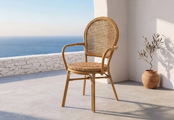 Καρέκλα Elune με σκελετό αλουμινίου σε όψη ξύλου και ρατάν