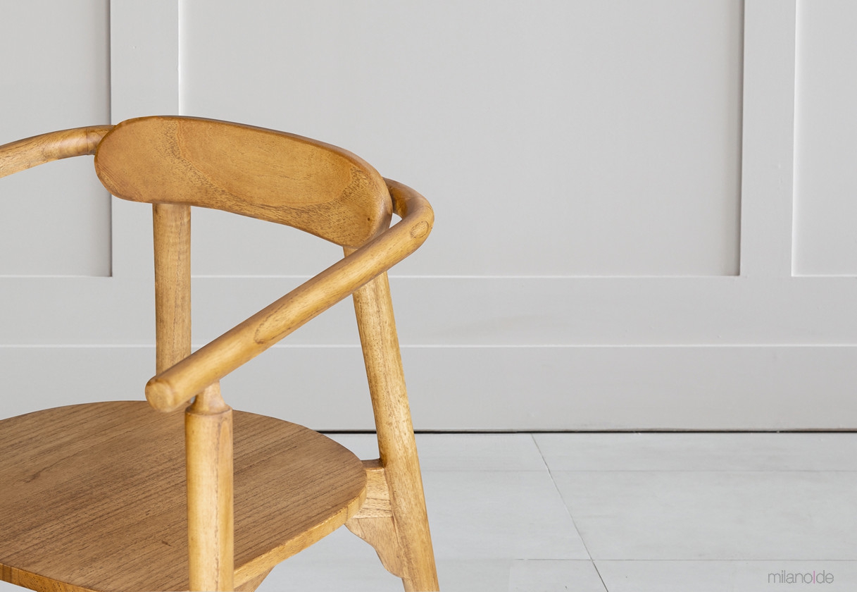 Roxana chair