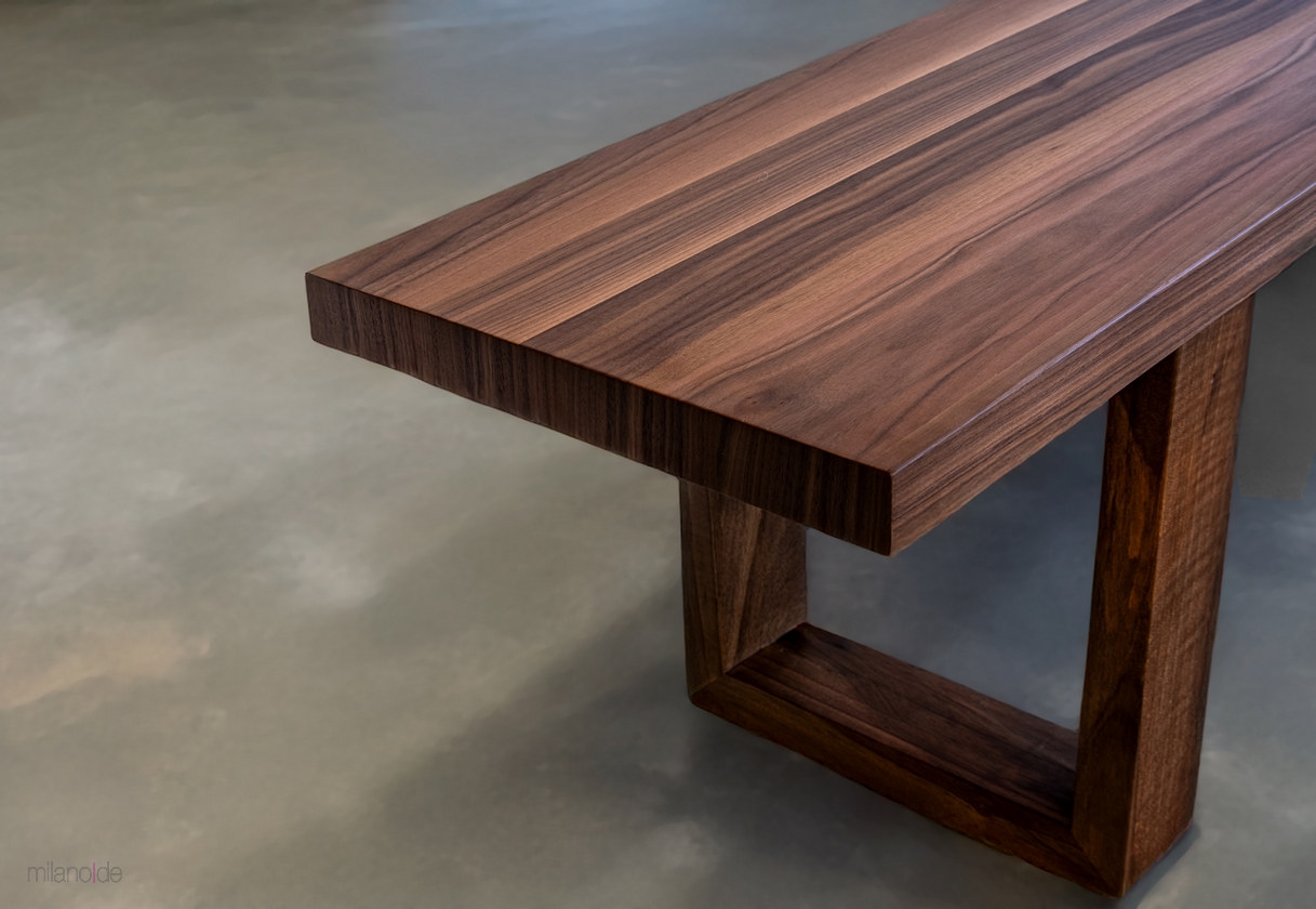 Vittore Frame Legs bench