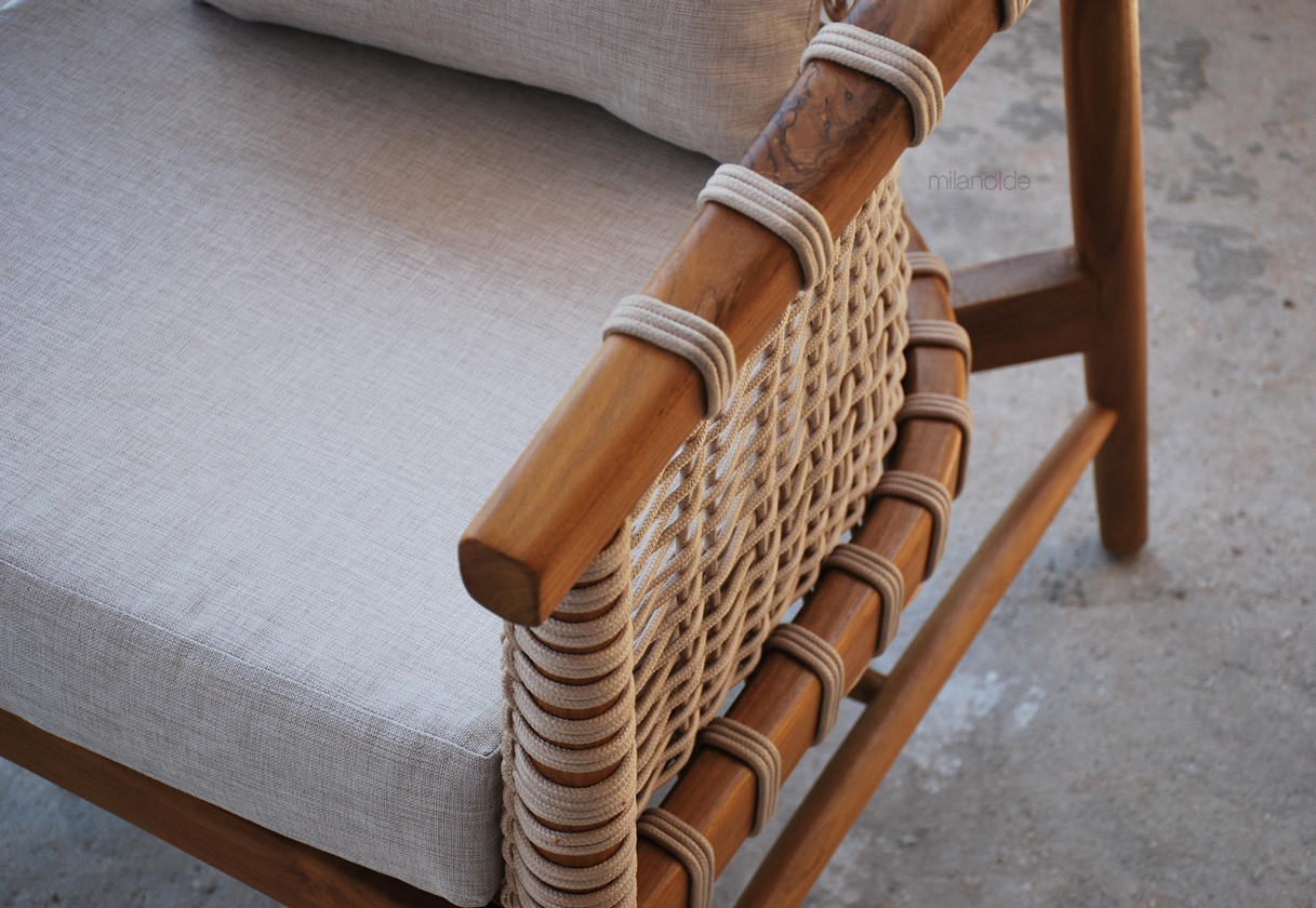 Rivera armchair