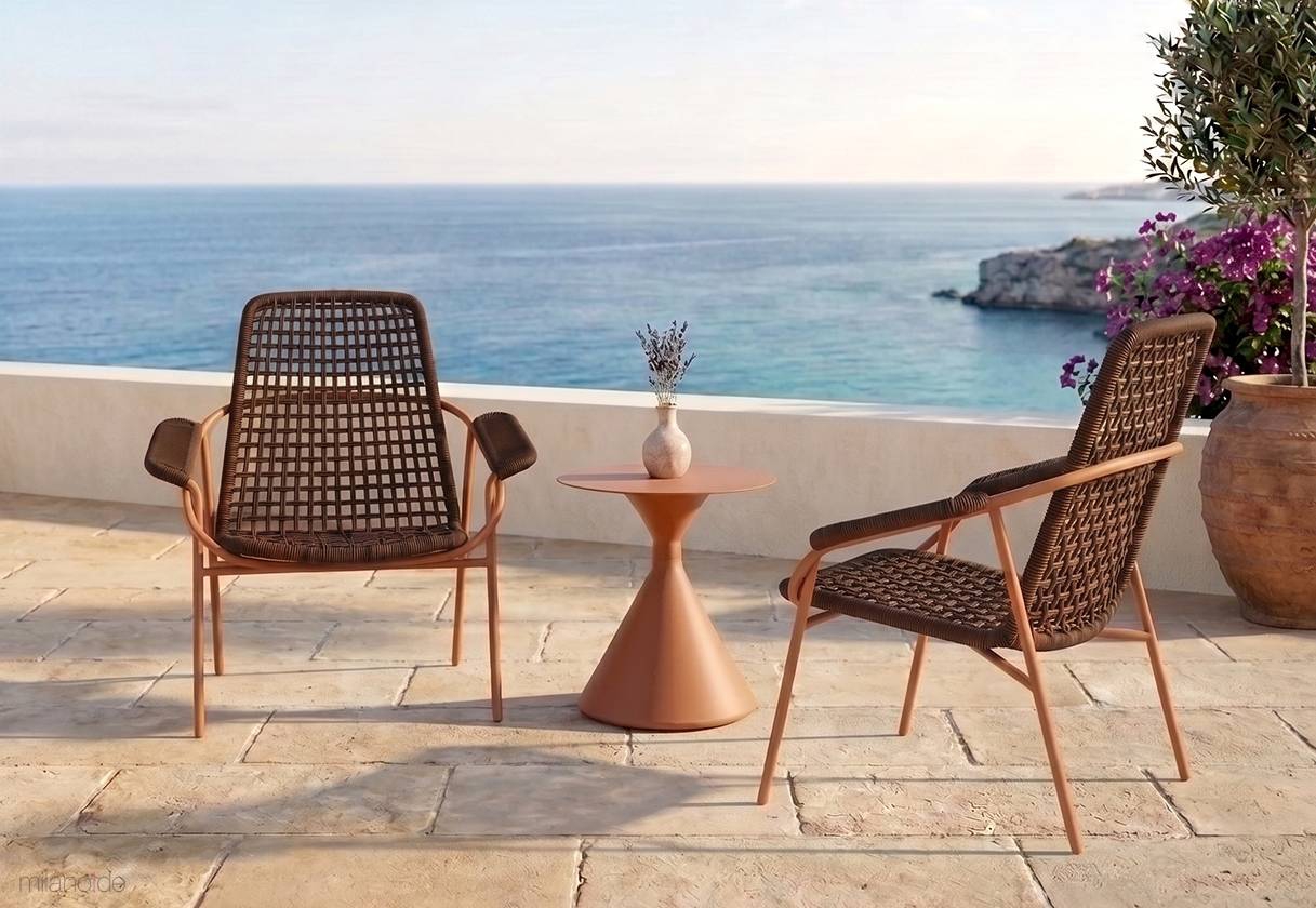 Harpy Terracotta armchair